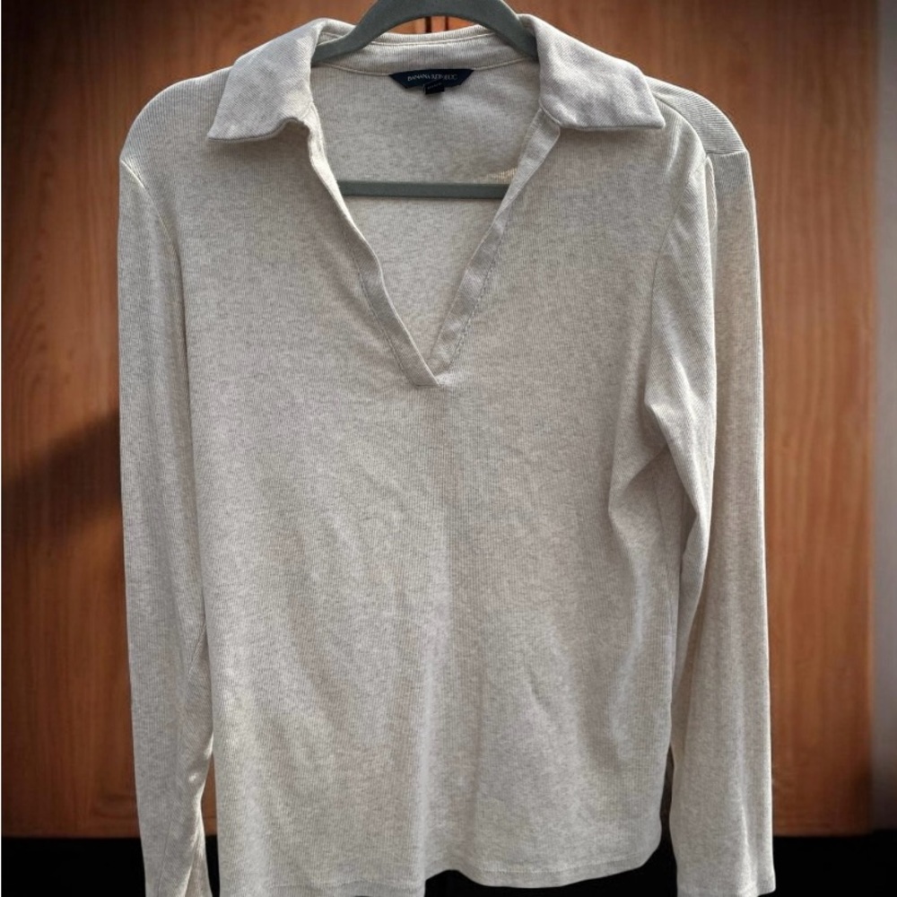 Banana‎ Republic Cream Ribbed Top